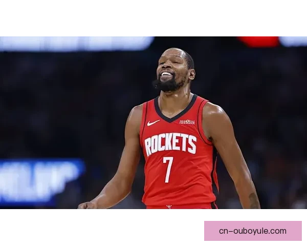 杜兰特祝贺申京递补全明星前途 杜兰特祝贺申京递补全明星前途